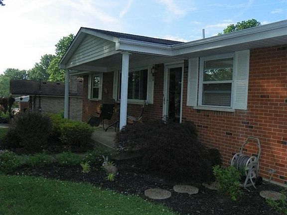 4th image of 6687 Woodcrest Dr