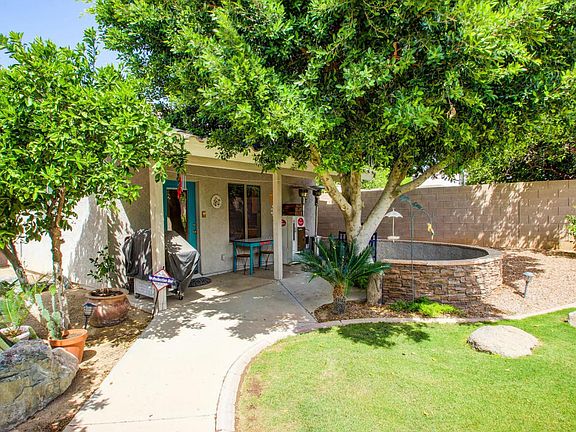 3rd image of 9112 W Camino De Oro