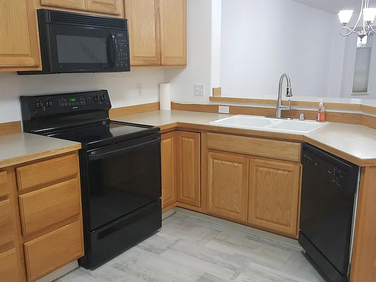 193 Rusty Allen Pl — Photo 5