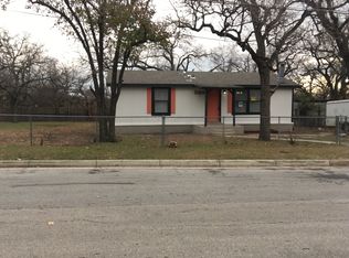 4409 Rutan St, Fort Worth, TX 76119