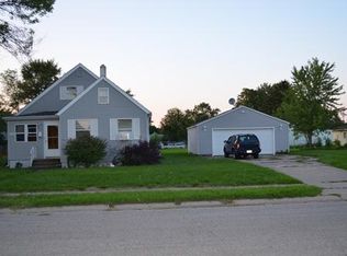 744 E 9th St, Mishawaka, IN 46544