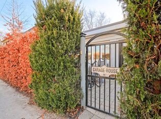 59 Barton Ave, Toronto, ON M6G 1P5
