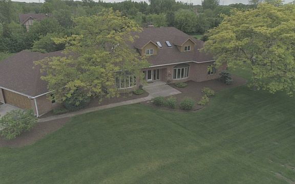 5th image of 15 Country Manor Ln