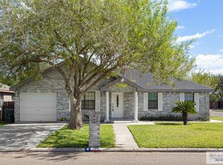 104 Plata Dr, Weslaco, TX 78596