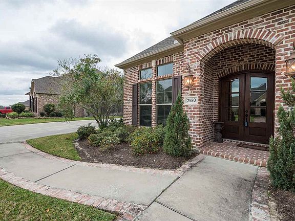 2nd image of 2580 Amberwood Dr