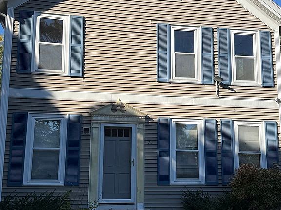2nd image of 73 Acapesket Rd #2