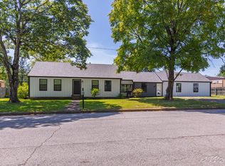1058 W 3rd Street, West Plains, MO 65775