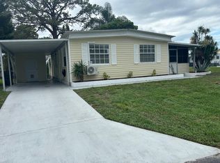6293 Ficus Ln, Lake Worth, FL 33462