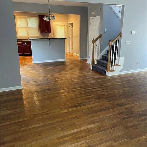 15 Ollie St NW — Photo 5