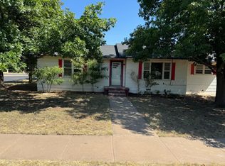 2418 40th St #A, Lubbock, TX 79412