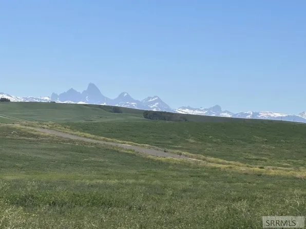 4134 Mountain Shadows Ln, Ashton, ID 83420