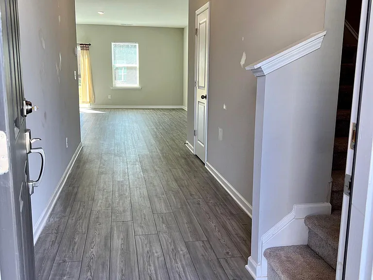 4307 Waxwing St — Photo 3