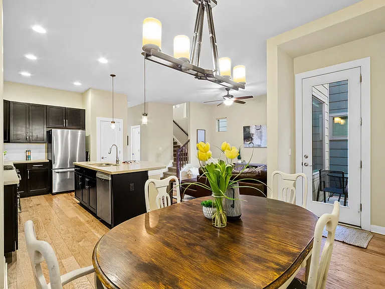 6779 Raritan Dr — Photo 24