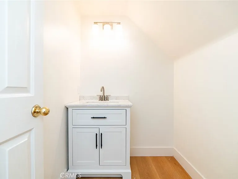 206 Garden Gate Ln — Photo 23