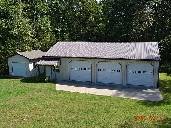 30x48 Barn with Woodburner