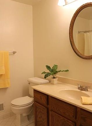5th image of 6218 Coach Hill Ln