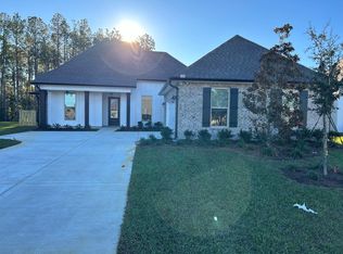 122 Celestial Cir, Freeport, FL 32439