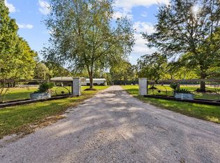 40 Olson Rd, New Waverly, TX 77358