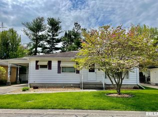 8 Alberta Ln, Jerome, IL 62704