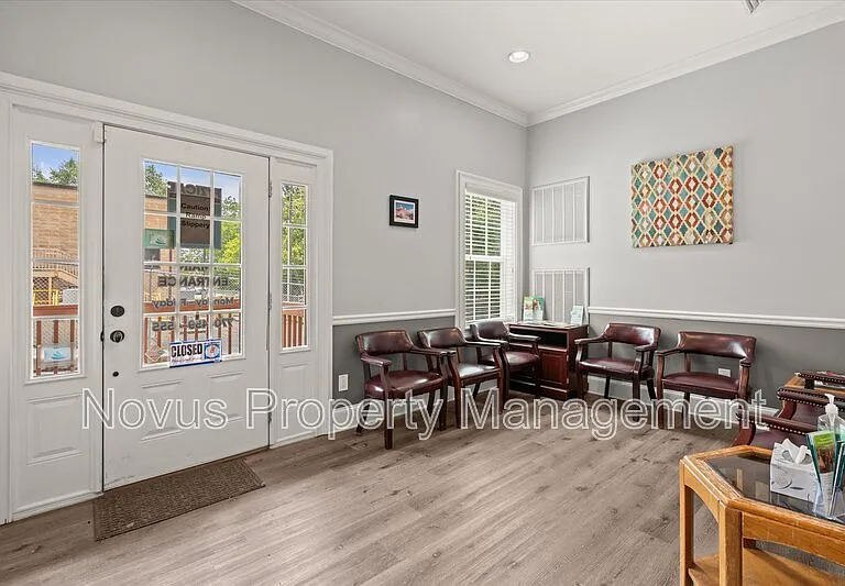 214 Maple St — Photo 15