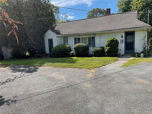 3rd image of 163 Woodside Ave