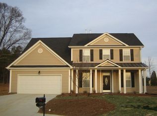 3003 Canopy Dr, Indian Trail, NC 28079