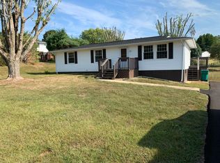 25409 Halifax Dr, Abingdon, VA 24211