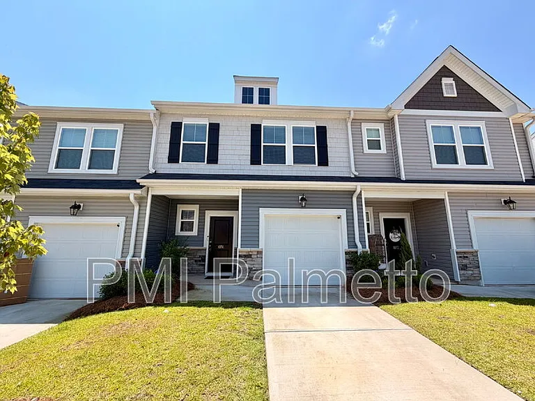 1074 Cornelia St — Photo 28