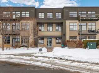 345 Saint Denis St #211, Ottawa, ON K1L 5J1