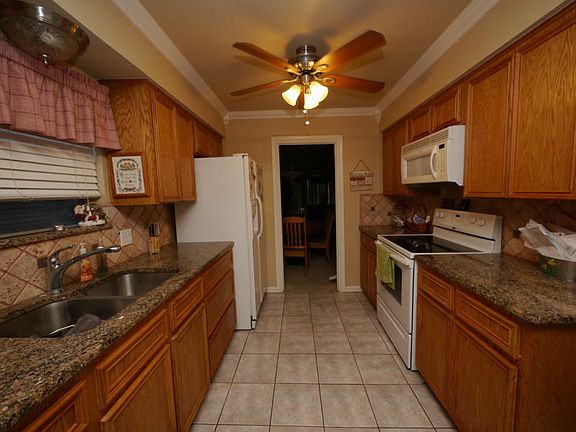 4th image of 4318 Beard Dr