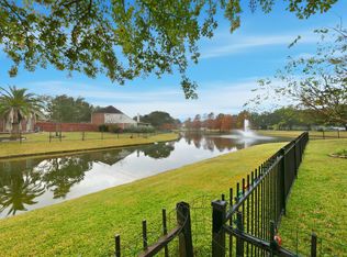 510 Crestwater Ct, Houston, TX 77082