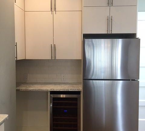 4th image of 3570 Pierce St APT 4