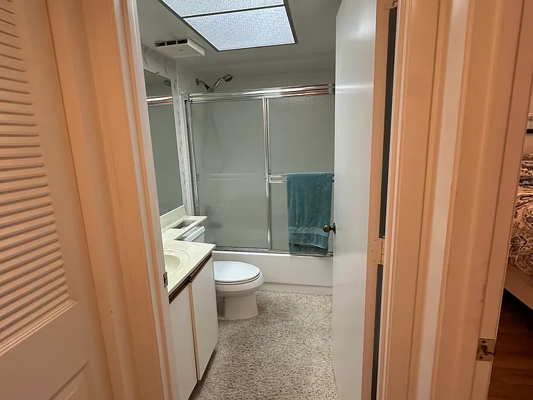 1332 Pasadena Ave S #607 — Photo 22