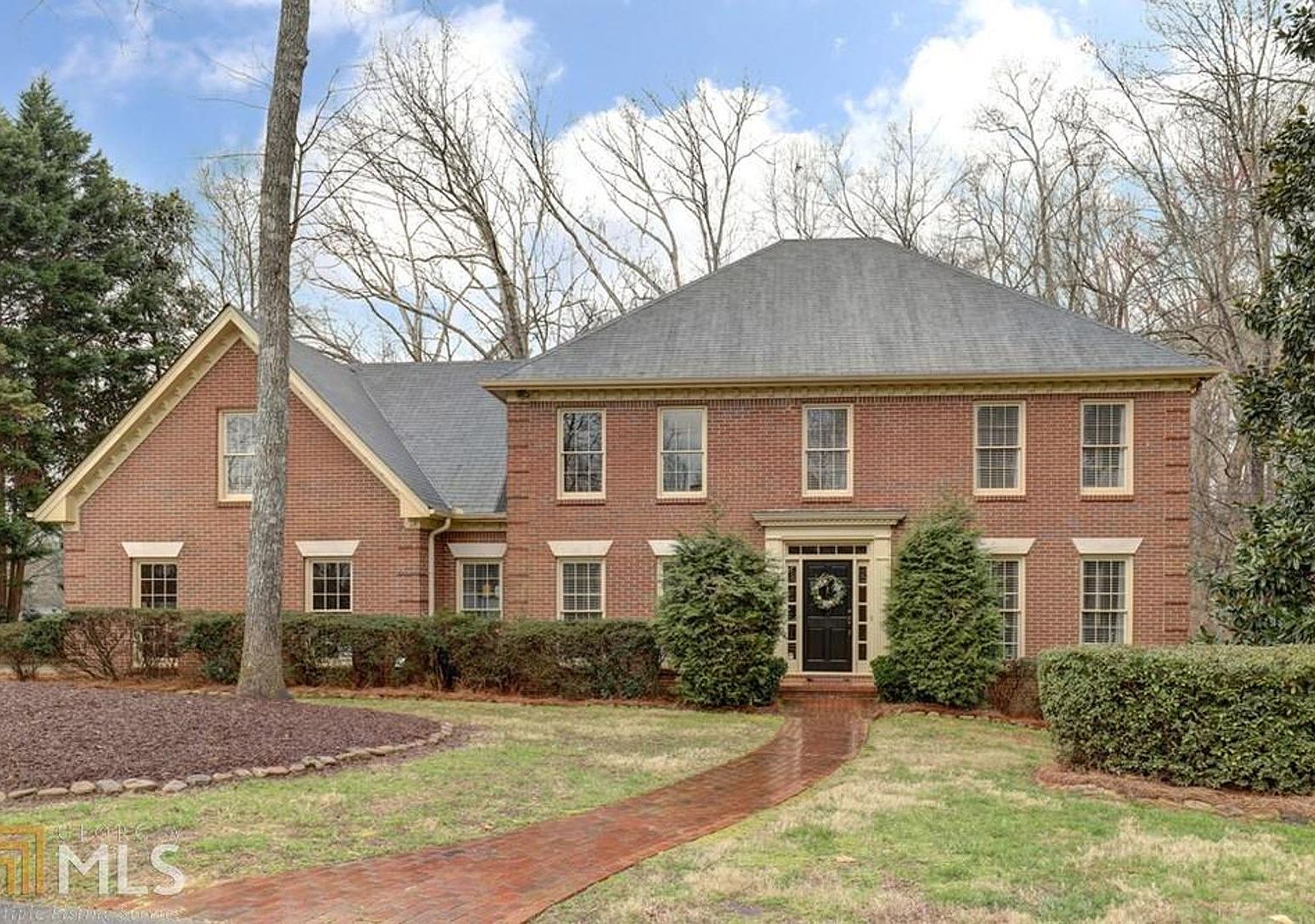 7310 Chattahoochee Bluff Dr, Sandy Springs, GA 30350 Zillow