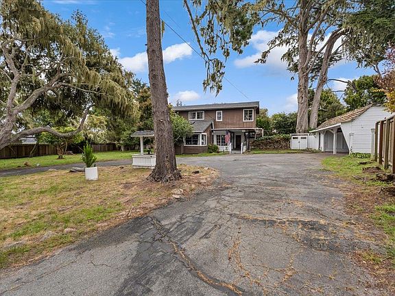 4th image of 841 Congress Ave