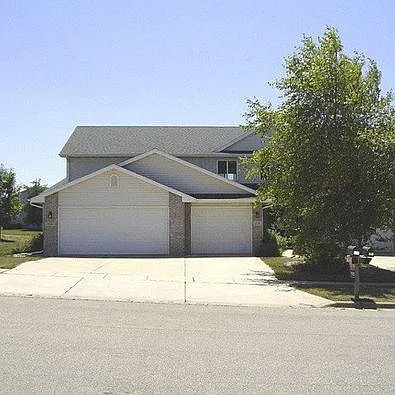 W Windsor Ave — Photo 30