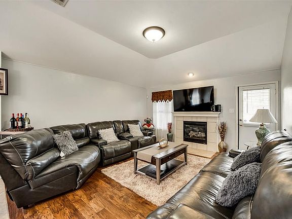 4th image of 7313 Westway Dr