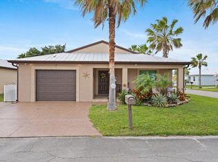 1 SE Los Gatos Ln, Port Saint Lucie, FL 34952