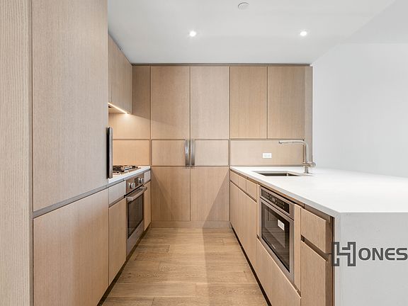 2nd image of 10 Nevins St #11J