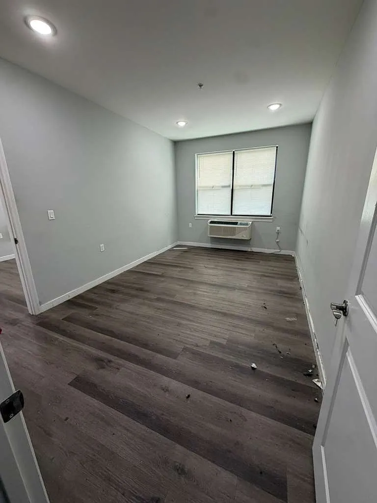 1 bed, $1,800 — Photo 4