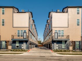 723 W 10th St #105, Dallas, TX 75208