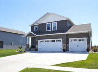 1137 31st Ave W, West Fargo, ND 58078