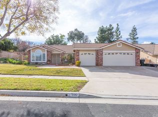 890 Sugar Maple Ln, Corona, CA 92881