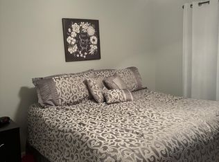 1104 Logan St APT 1, Holdrege, NE 68949