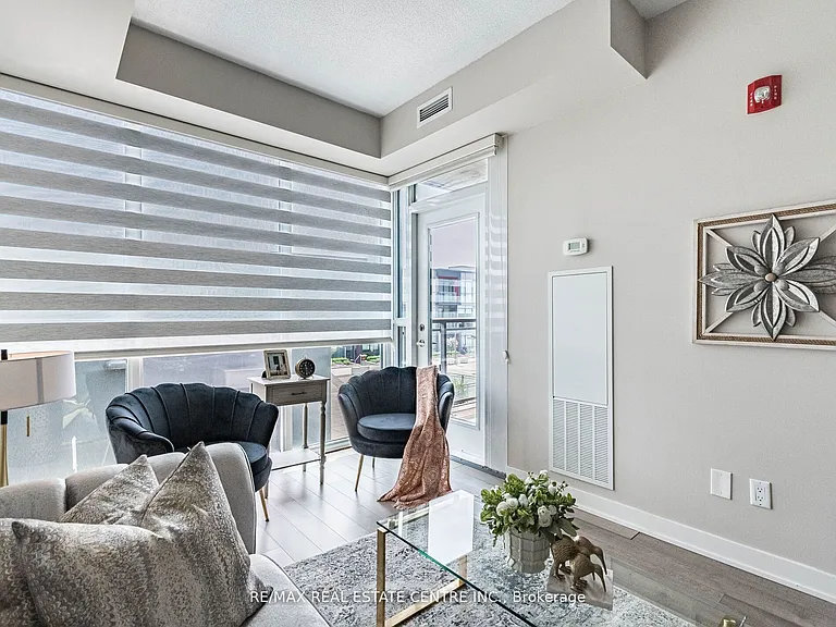 5240 Dundas St #B314 — Photo 11