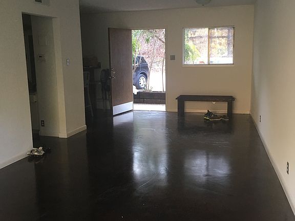5th image of 1801 Westlake Dr #Downstairs