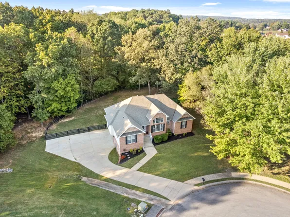 847 Brick Ct, Adams, TN 37010