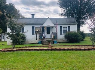 4451 New Walkertown Rd, Winston Salem, NC 27105