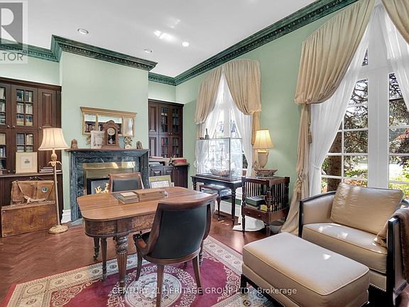 5th image of 34 Maryvale Cres