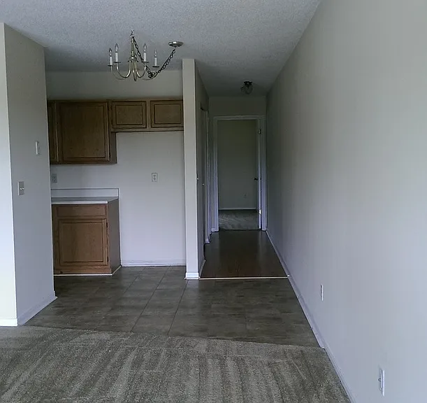 Chisholm Way Apartments — Photo 3